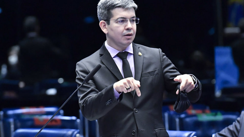 Randolfe Rodrigues (Rede-AP).