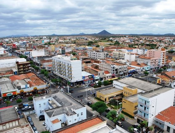 Vacinação contra Covid-19 em Patos