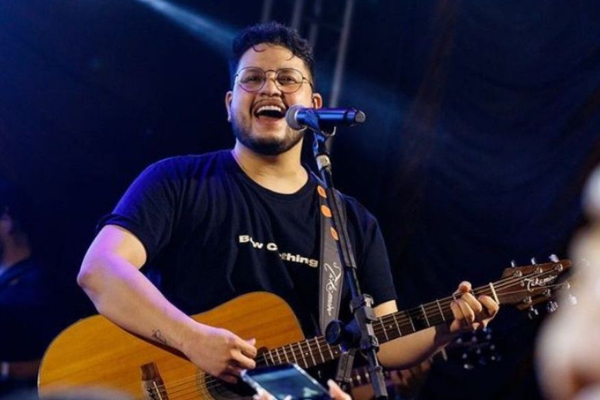 Maurílio, da dupla com Luiza. (Foto: Reprodução/Instagram)