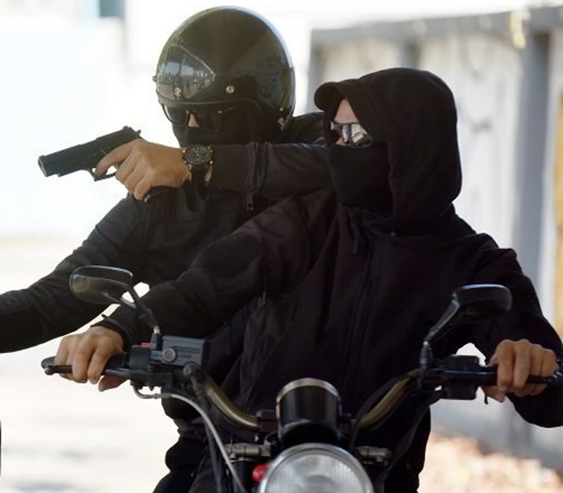 Ilustrativa-motoqueiros-assalto