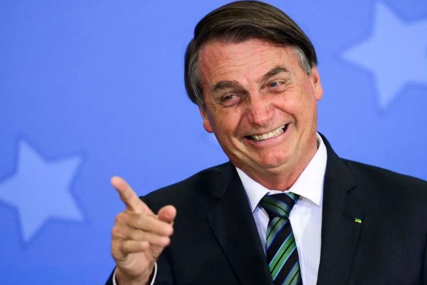 À tarde, na avenida Paulista, exortou desobediência a decisões da Justiça. (Foto: Reprodução/SeuDinheiro)