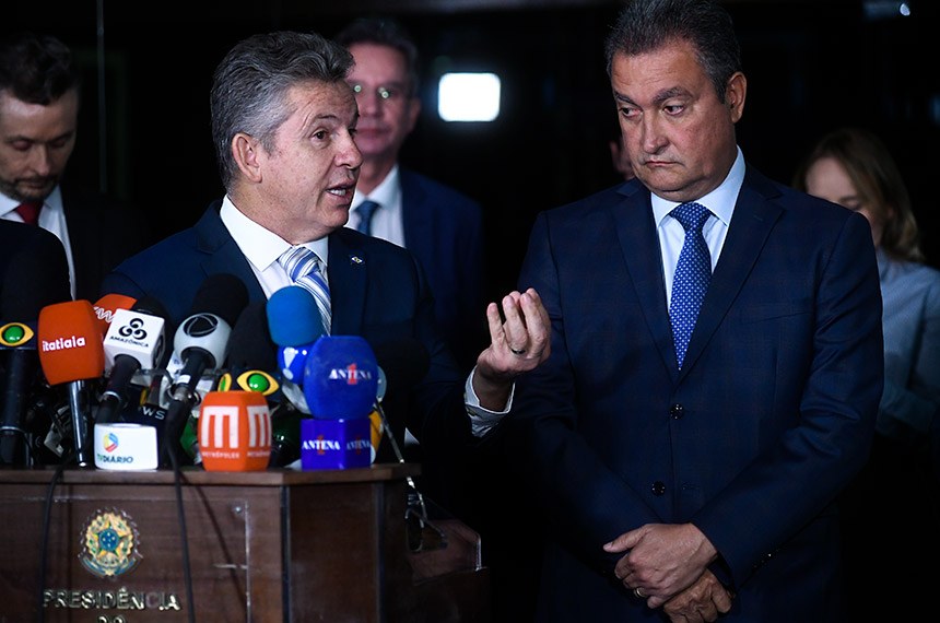 Os governadores de Mato Grosso, Mauro Mendes, e da Bahia, Rui Costa, em entrevista após a reunião Geraldo Magela/Agência Senado Fonte: Agência Senado