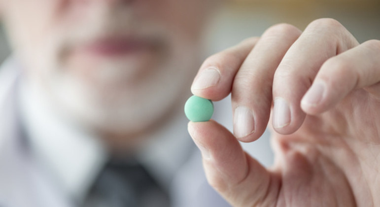 Em estudo experimental, tumores colorretais desapareceram depois que os pacientes receberam o medicamento por seis meses; no país, ele será usado no tratamento de câncer de endométrio