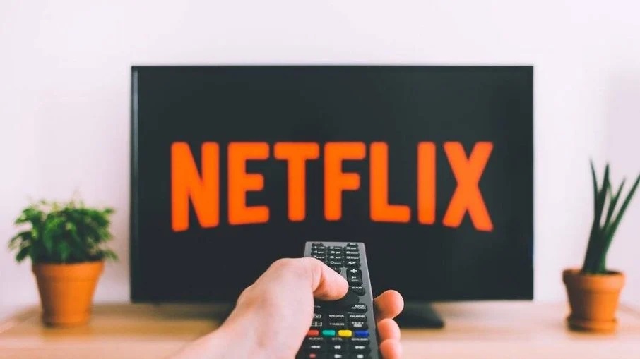 Unsplash Netflix estaria negociando a compra do Roku