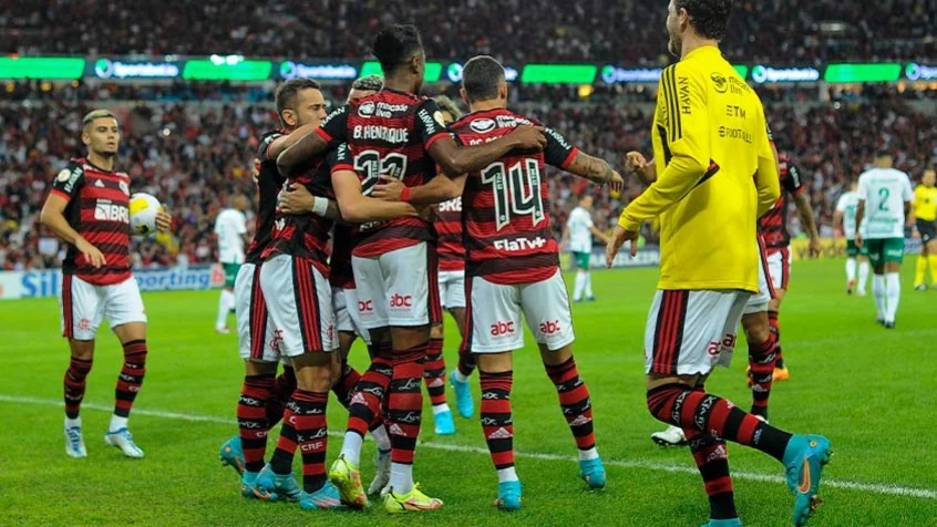 Jogadores do Flamengo comemorando um dos gols sobre o Cuiabá (Foto: Marcelo Cortes / Flamengo)