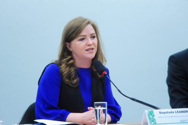 Deputada Leandre: sem ampliação do financiamento, o Samu pode parar - (Foto: Billy Boss/Câmara dos Deputados)