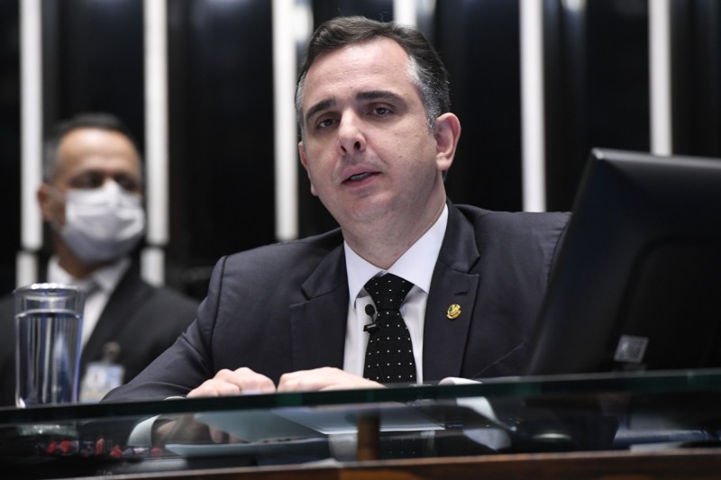 O presidente do Senado, Rodrigo Pacheco, durante a abertura da sessão plenária desta quarta-feira - Agência Senado
