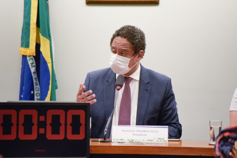 Entidades denunciaram abusos de poder, violência e censura a jornalistas - (Foto: Alan/Câmara dos Deputados)